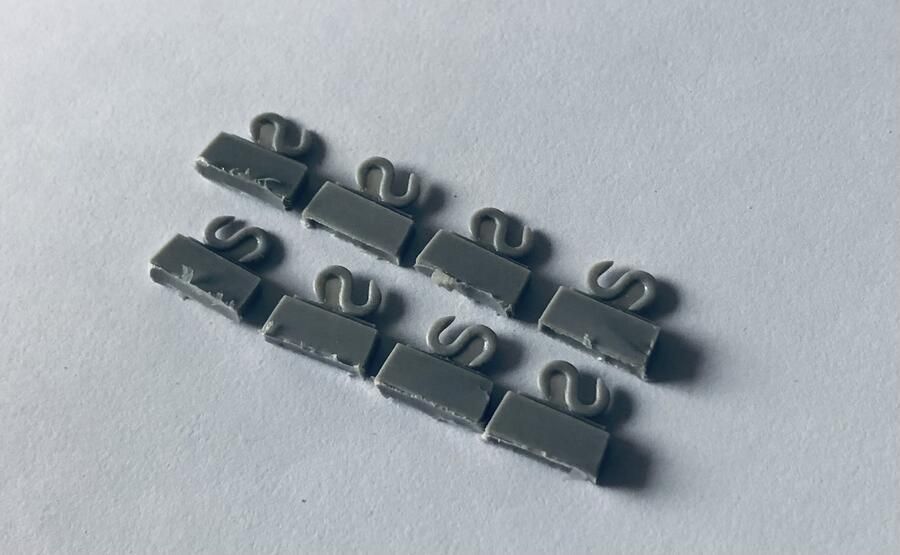 1:35 S - TOWING CLEVIS FOR PZ. III FAMILY, 8 PCS.