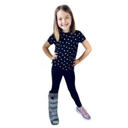 Qmed Kid Air Walking Boot - dětská pneumatická hlezenní fixační ortéza