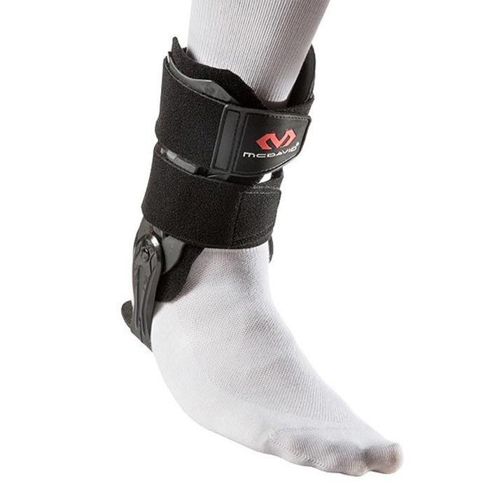 McDavid 197 Ankle V Brace with flexible hinge - ortéza na kotník
