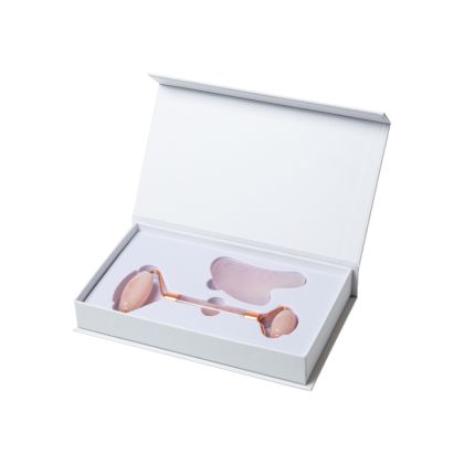 beUnik Masážní sada Face roller a Gua sha