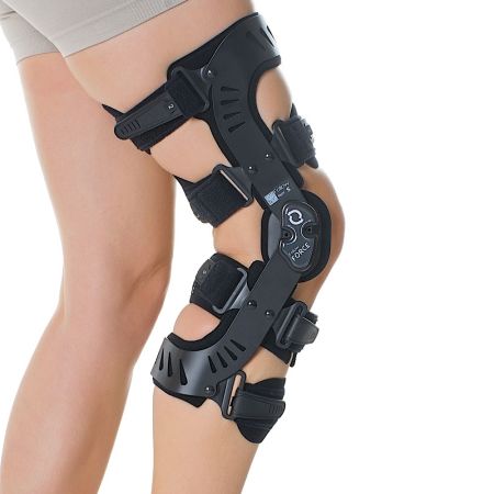 Qmed Follow Force čtyřbodová kolenní ortéza