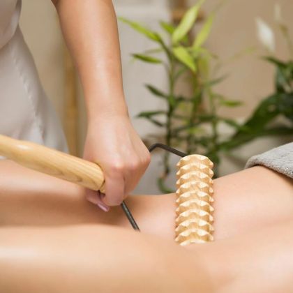 Sanomed Dřevěný masážní váleček Model 2