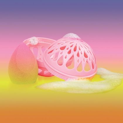 MakeUp Eraser, The Sponge - hubka na make-up Festivities