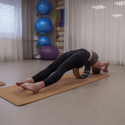 beUnik Yoga wheel - kruh na jógu - korek