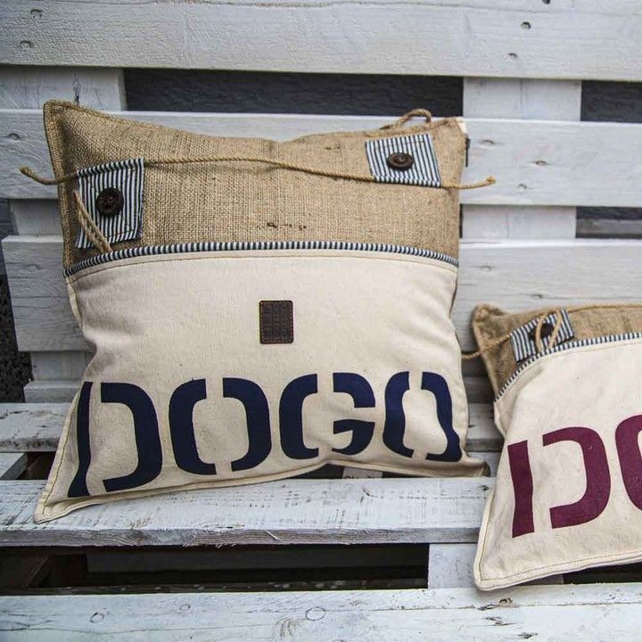 LENA DOGO - dekorační povlak na polštář