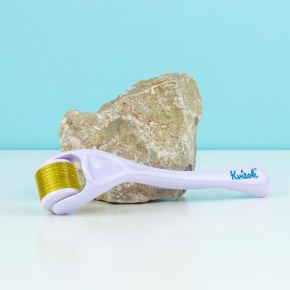 Kvitok Ošetřující váleček na tělo a pleť