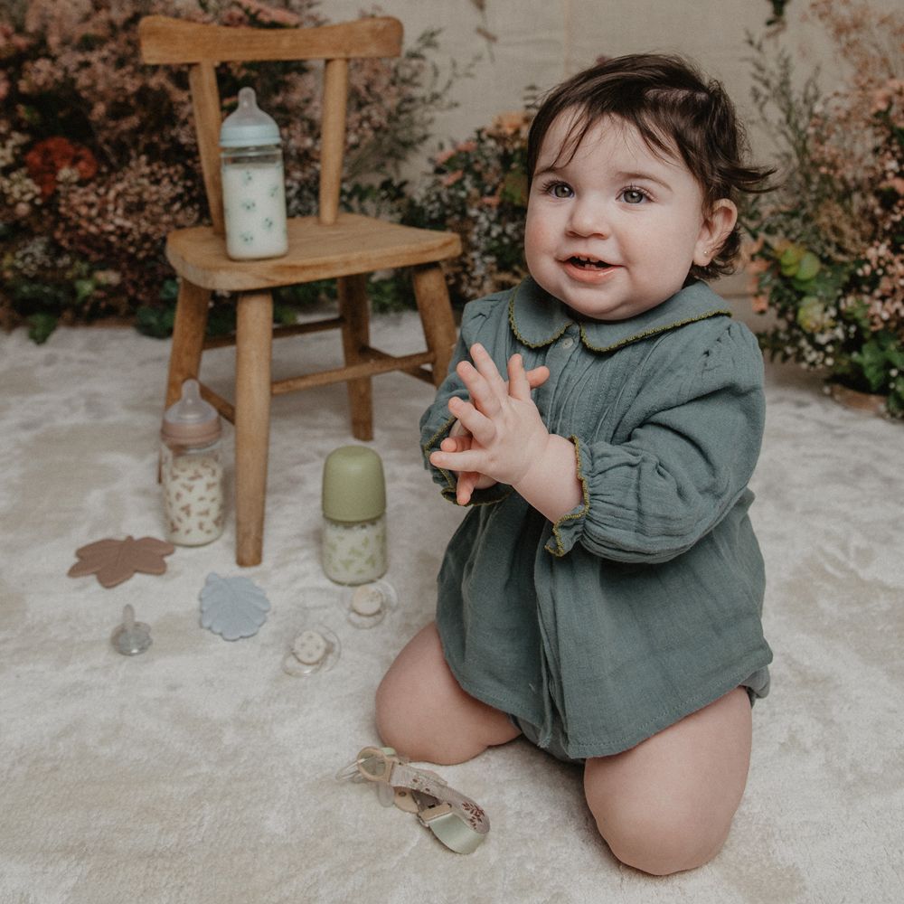 SUAVINEX | Kojenecká láhev POETRY 270ml FYZIOL PRŮTOK M - modrá