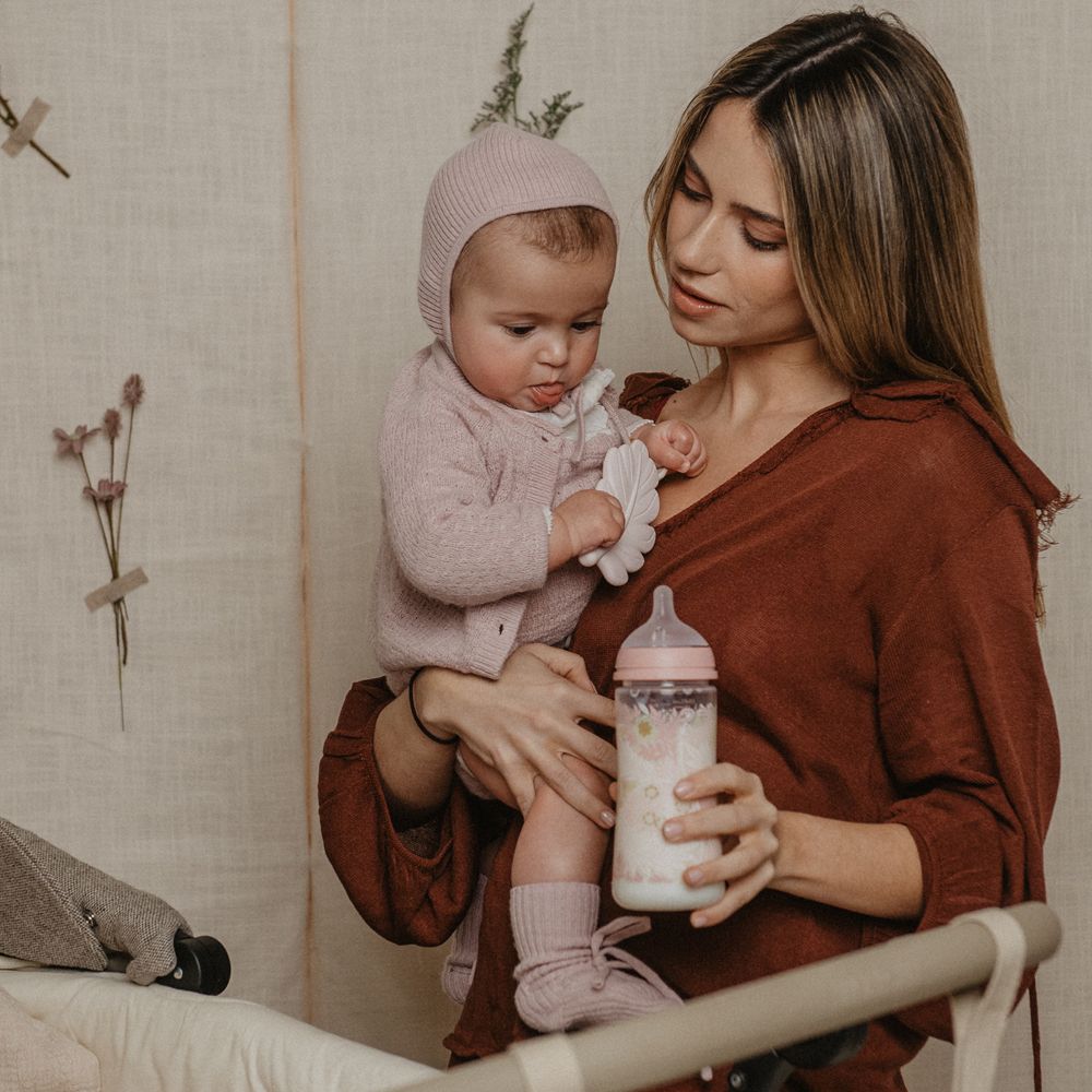 SUAVINEX | Kojenecká láhev POETRY 270ml FYZIOL PRŮTOK M - růžová