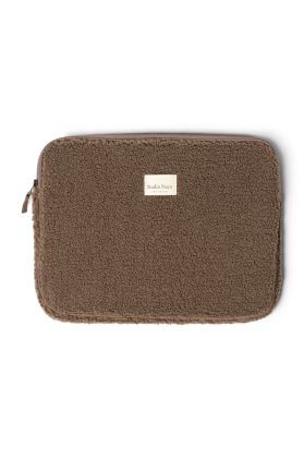 STUDIO NOOS - Teddy OBAL na Laptop 15´| Brown