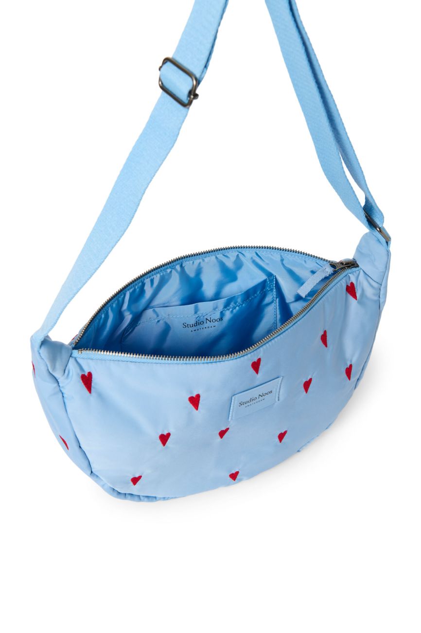 STUDIO NOOS - Puffy Adult FANNY kabelka | Light Blue Hearts