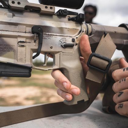 Pistolová rukojeť Magpul MOE K2-XL AR-15, FDE