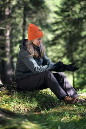 Čepice Swarovski Merino, Oranžová