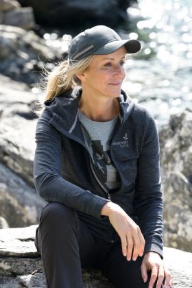 Kšiltovka Swarovski, SC