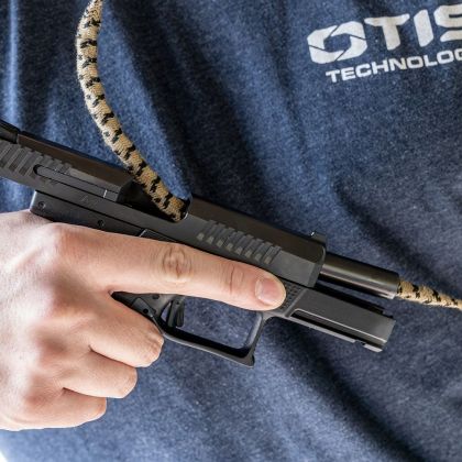 Čistící šňůra Otis Ripcord Deluxe