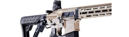 Samonabíjecí puška Daniel Defense DDM4 V7 Desert Sage