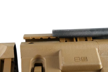 Lícnice pro pažby B5 Systems CPS, Coyote Brown