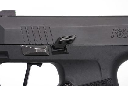 Prodloužený záchyt závěru MCarbo pro Sig Sauer P365