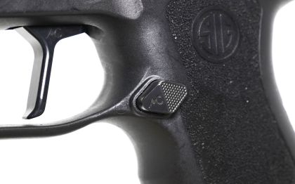Prodloužený záchyt zásobníku MCarbo pro Sig Sauer P320