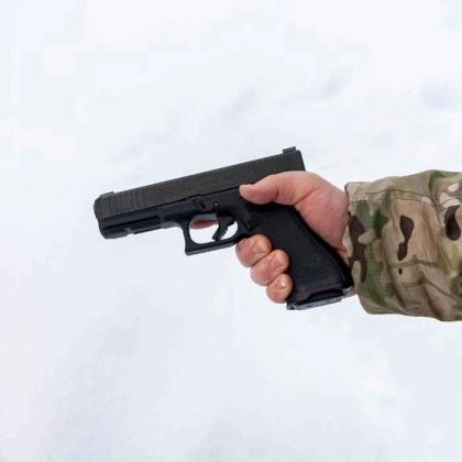 Rozšířená šachta (magwell) Shield Arms Carry Glock 17/22/45 Gen5, Černá