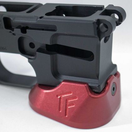 Rozšířená šachta (magwell) Taylor Freelance, JP-5, Červená
