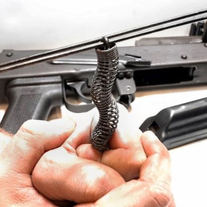 Vratná pružina MCarbo Extra Power Recoil Spring pro AK-47/AKM/AK-74