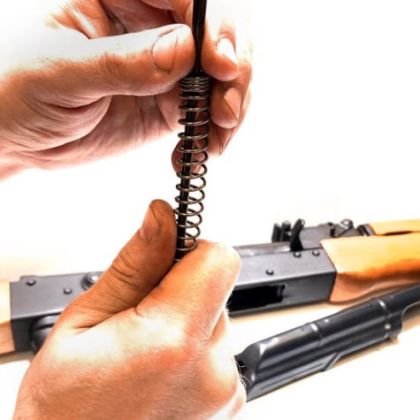 Vratná pružina MCarbo Extra Power Recoil Spring pro AK-47/AKM/AK-74