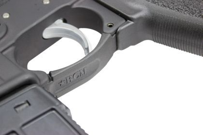 Lučík BCM AR-15 Mod 0, Černá