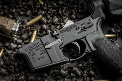 Lučík BCM AR-15 Mod 0, Černá