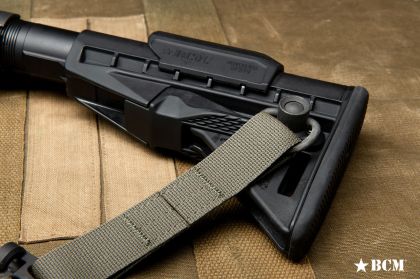 Pažba BCM Mod 3 s lícnicemi, AR-15 Mil-Spec, FDE