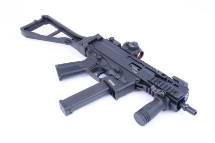 Samonabíjecí puška B&T APC9 PRO G