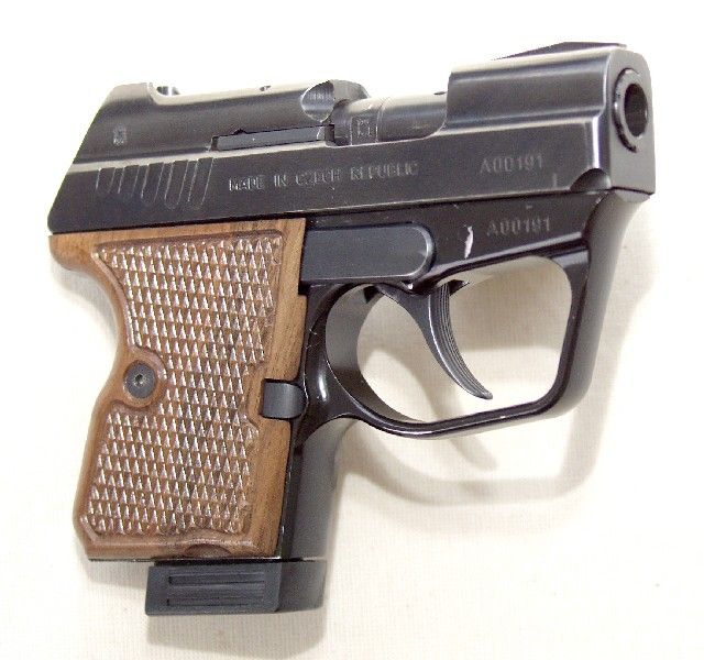 Pistole ZVI Kevin 704
