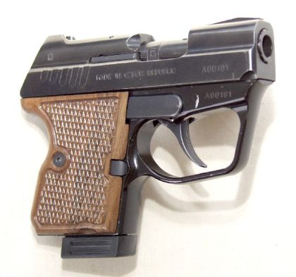 Pistole ZVI Kevin 704