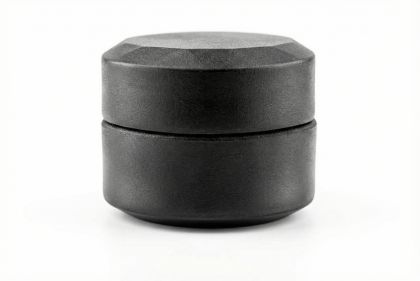 1,5 ml plastový kelímek DIAMANT kulatý černý matný, víčko