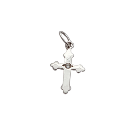 Stříbrný přívěsek Křížek se zirkonem – symbol víry, ochrany a světla