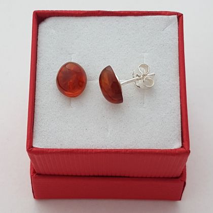 Jantarové náušnice oválné na puzetu