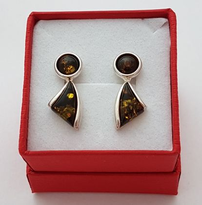 Jantarové náušnice atypické se zeleným jantarem na puzetu