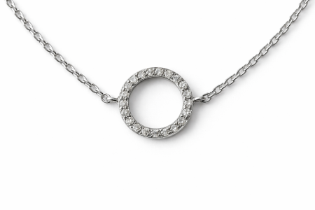 Stříbrný náramek na nohu s kruhem a zirkony – dokonalá rovnováha