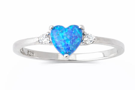 Stříbrný prsten se srdcem z modrého opálu a zirkony - symbol lásky v odstínech oceánu ve velikostech 54, 57, 62