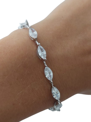 Stříbrný náramek s oválnými zirkony čirý