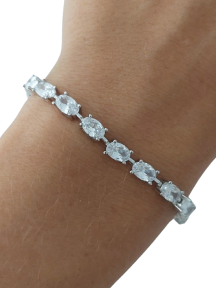 Stříbrný náramek s oválnými zirkony III.