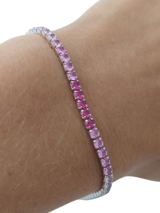 Stříbrný náramek jemný se zirkony 