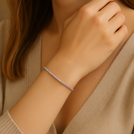 Stříbrný náramek s barevnými zirkony - duhový třpyt, který rozzáří každý den