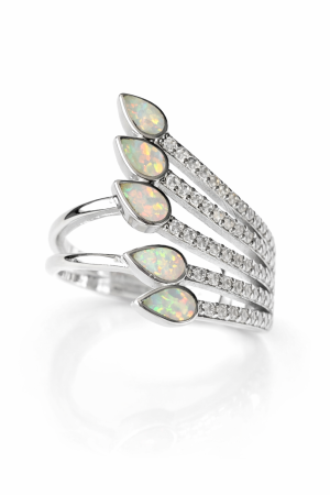 Stříbrný prsten s bílým opálem – duhová elegance světla ve velikostech 57, 61