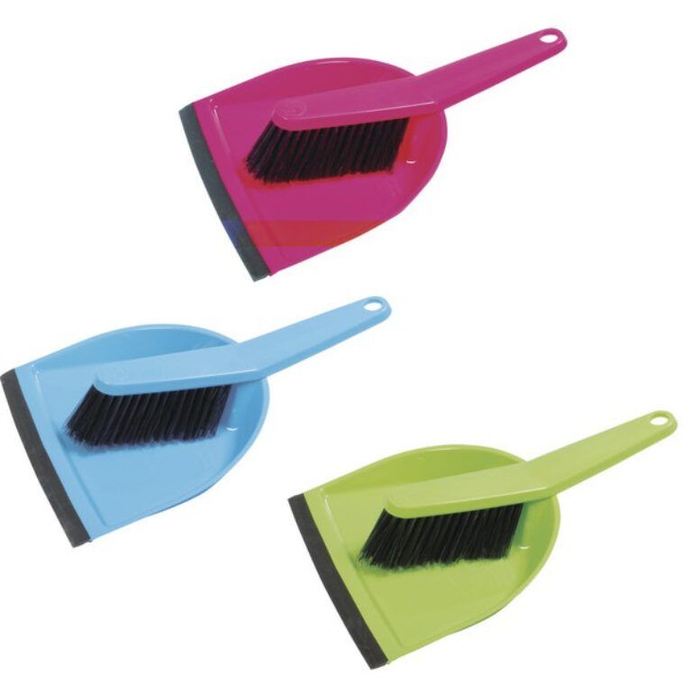 smetáček s lopatkou 2010                          